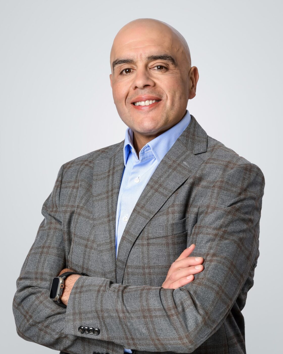 Mohamed Awad, Arm